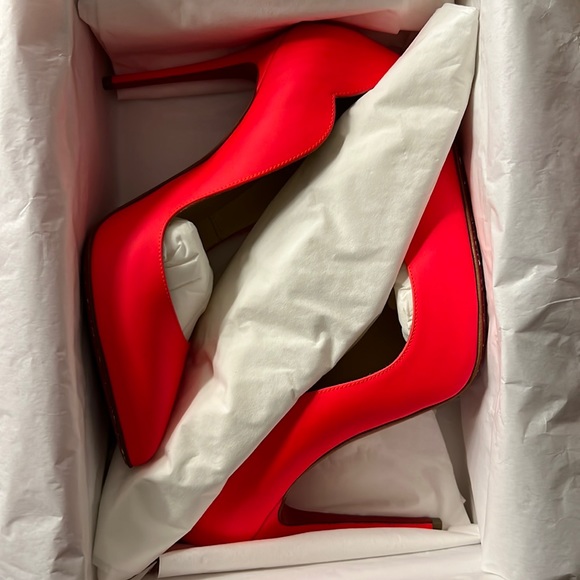 CL SIZE 6.5 - Picture 2 of 9